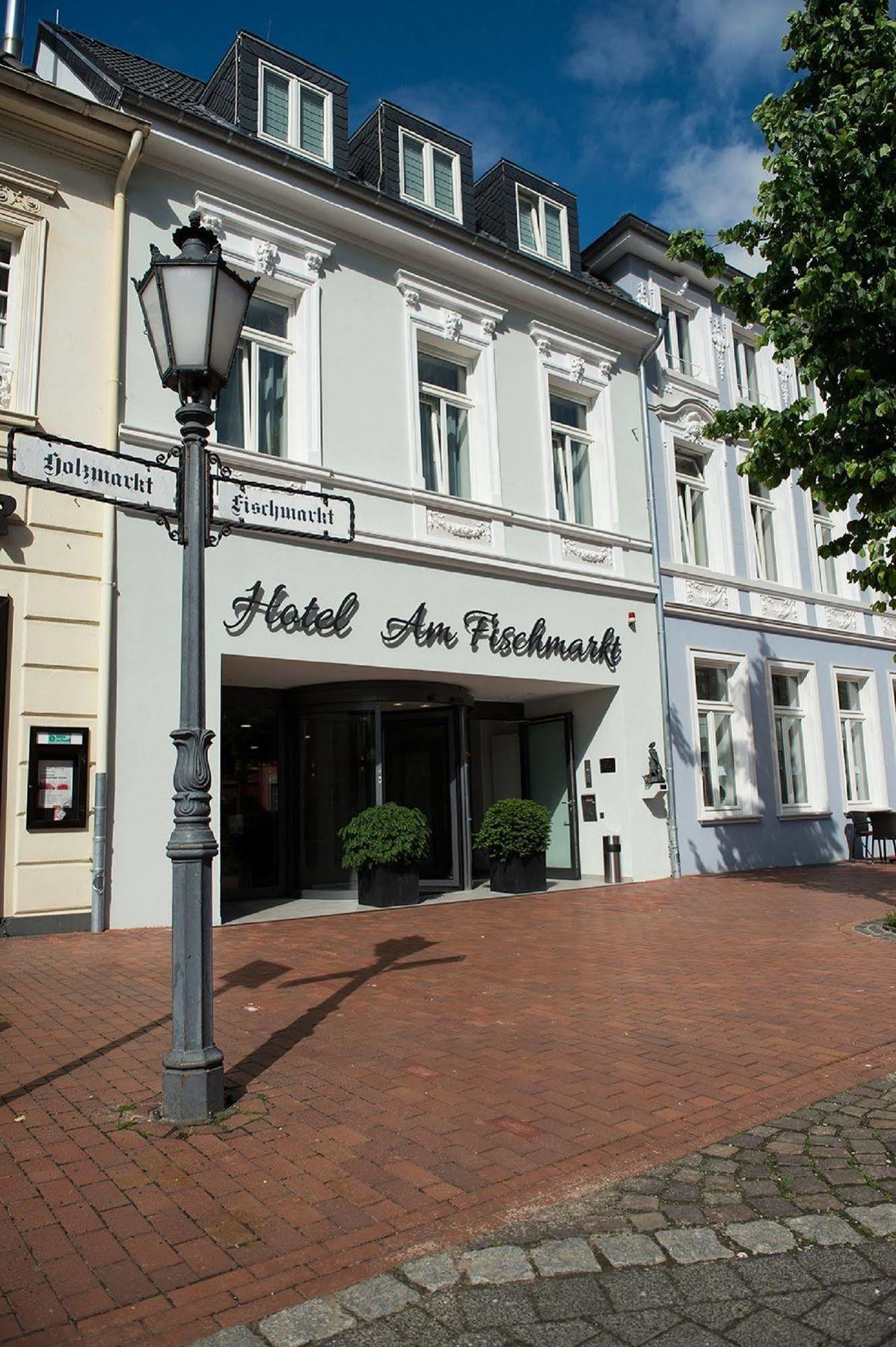 Hotel Am Fischmarkt Rheinberg Exterior photo